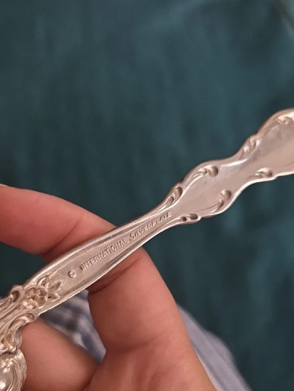 Ornate Silver-Tone Cake Server with Floral Engraving